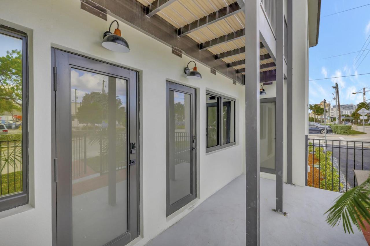 Studio Right Off Las Olas - Steps To Ftl Beach 2B Fort Lauderdale Ngoại thất bức ảnh