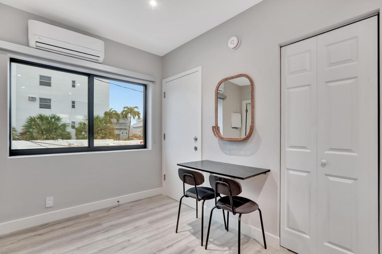 Studio Right Off Las Olas - Steps To Ftl Beach 2B Fort Lauderdale Ngoại thất bức ảnh