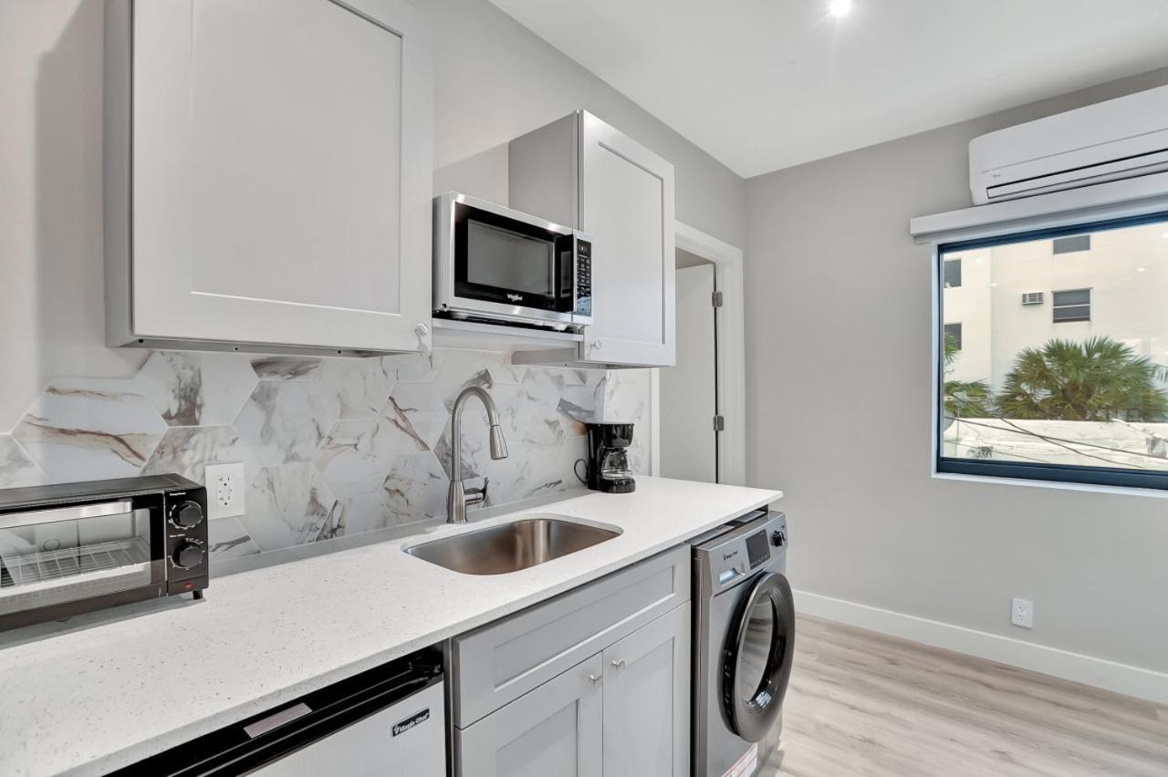 Studio Right Off Las Olas - Steps To Ftl Beach 2B Fort Lauderdale Ngoại thất bức ảnh